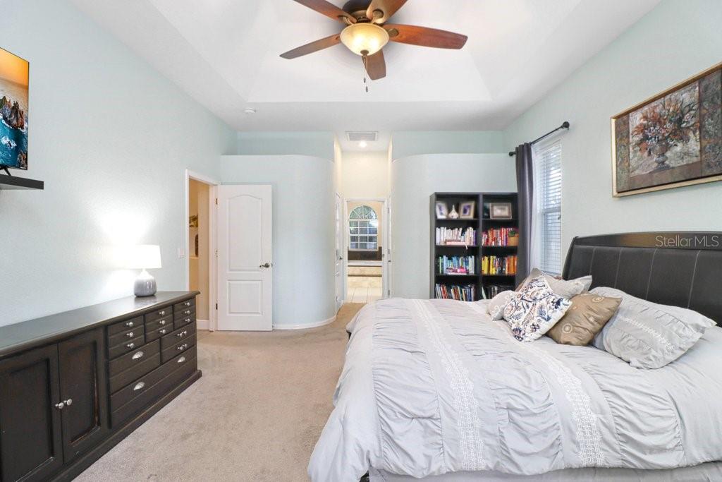2203 VALRICO FOREST DR