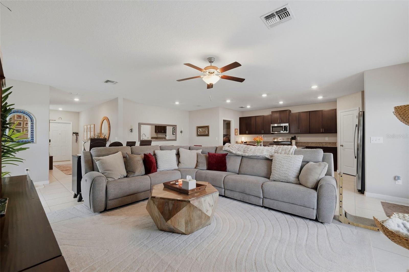 10323 POSEIDON WAY