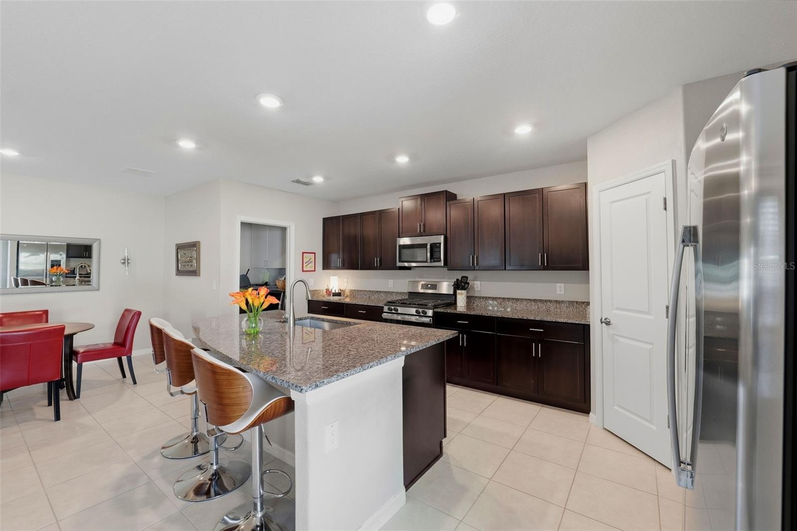 10323 POSEIDON WAY
