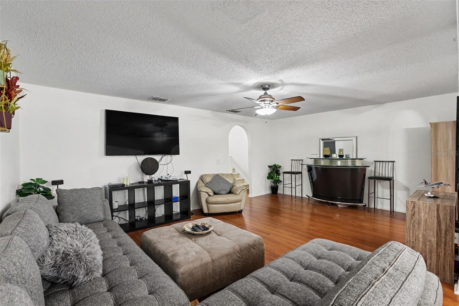 4607 ASHBURN SQUARE DR
