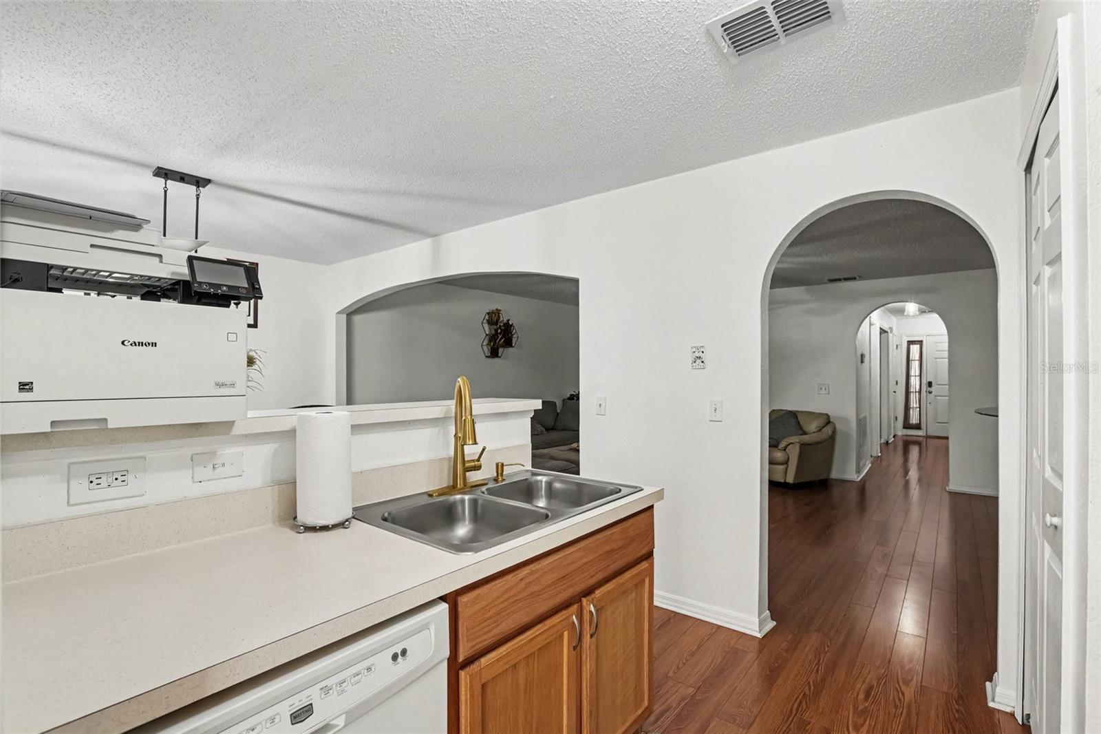4607 ASHBURN SQUARE DR
