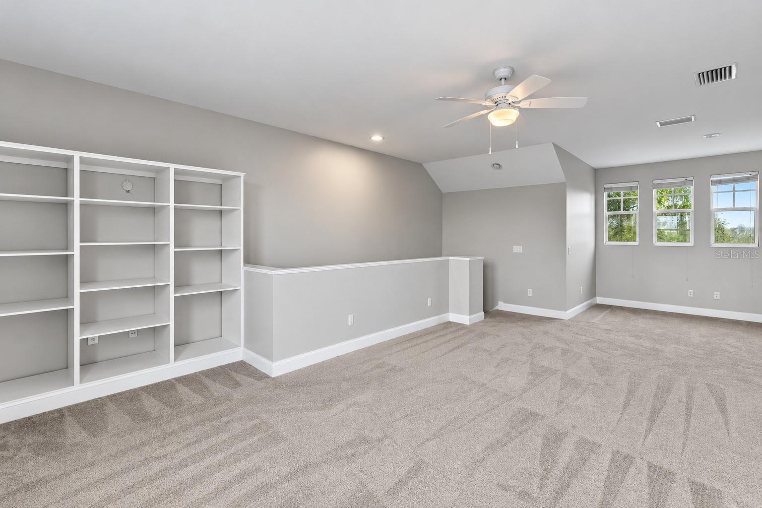 603 ISLEBAY DR