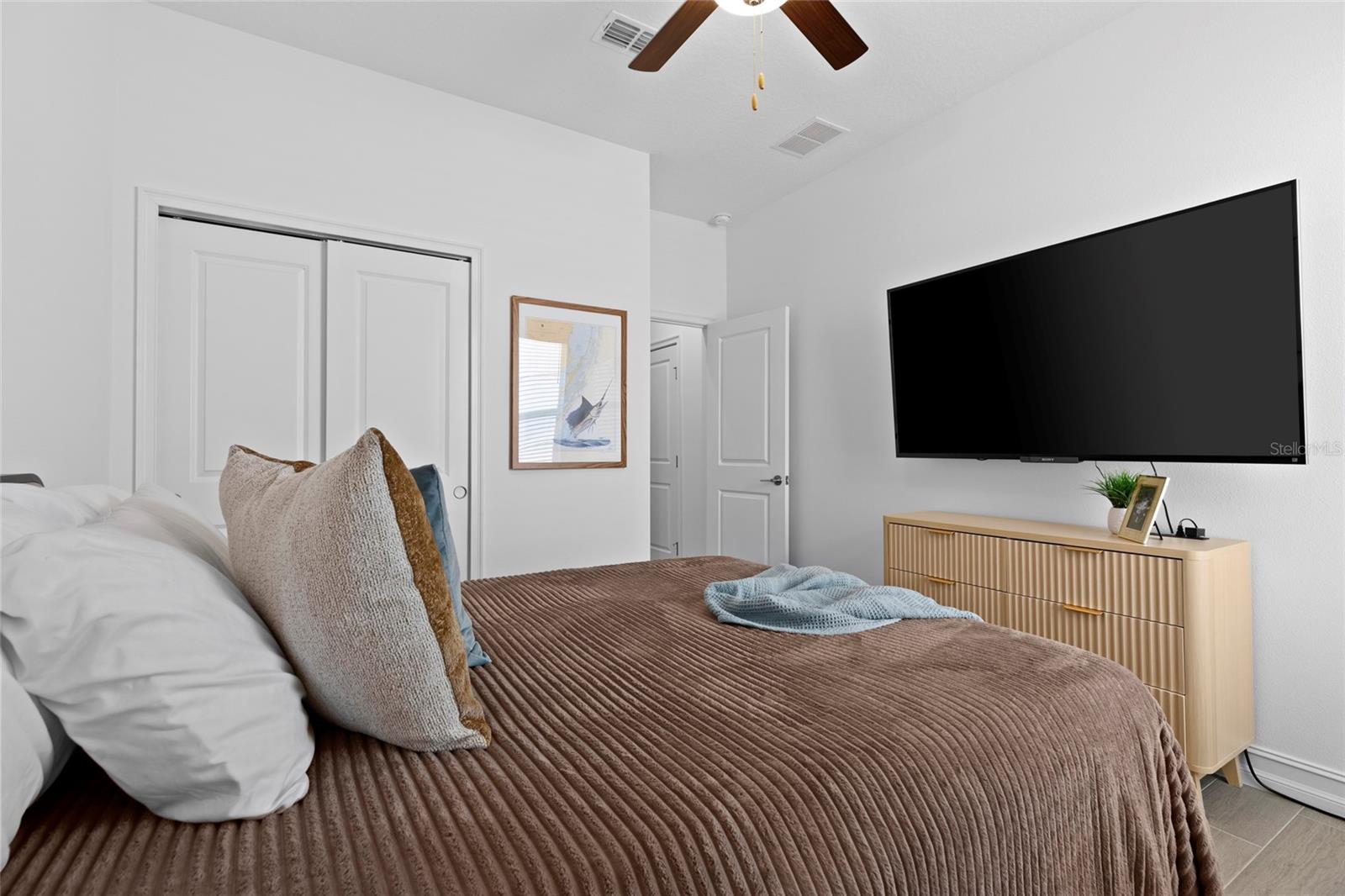 18286 SERENE LAKE LOOP