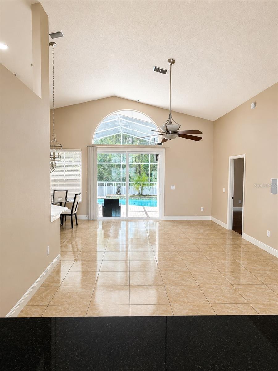 6518 APPALOOSA DR