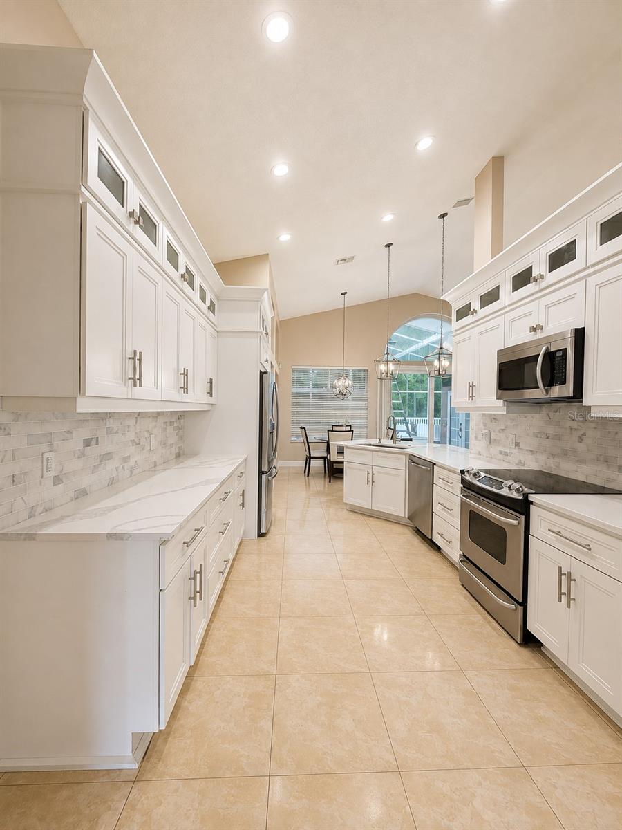 6518 APPALOOSA DR