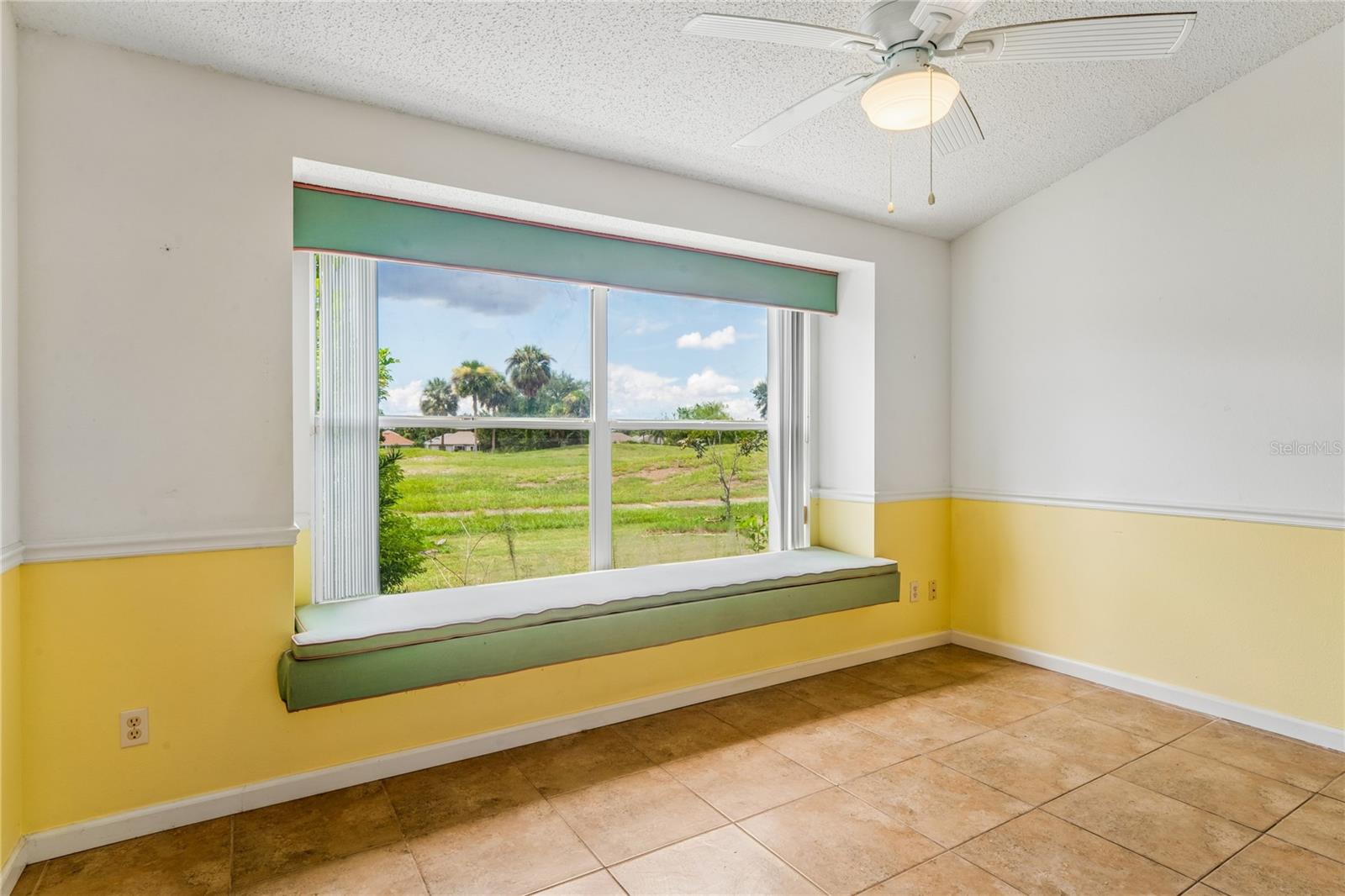 2336 E DEL WEBB BLVD