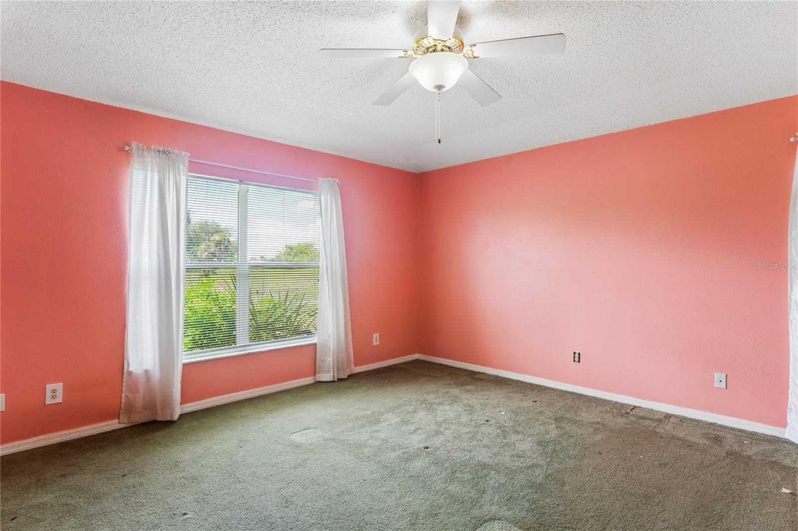 2336 E DEL WEBB BLVD