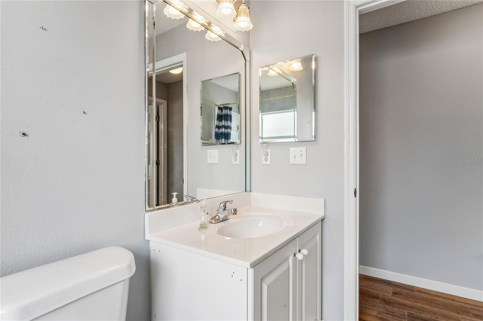2336 E DEL WEBB BLVD