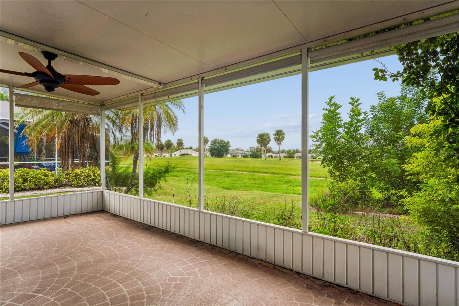 2336 E DEL WEBB BLVD