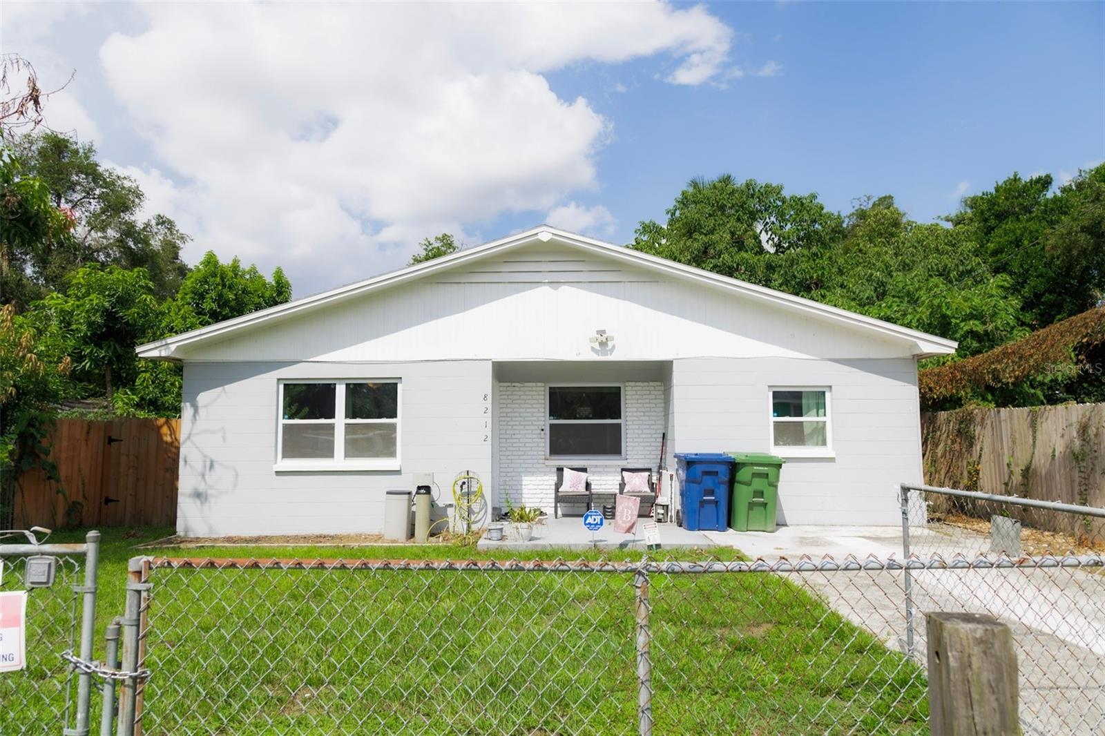 8212 N 14th St, Tampa