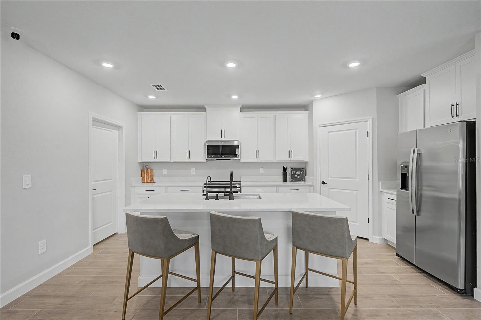 10906 RUSTIC EVE CT