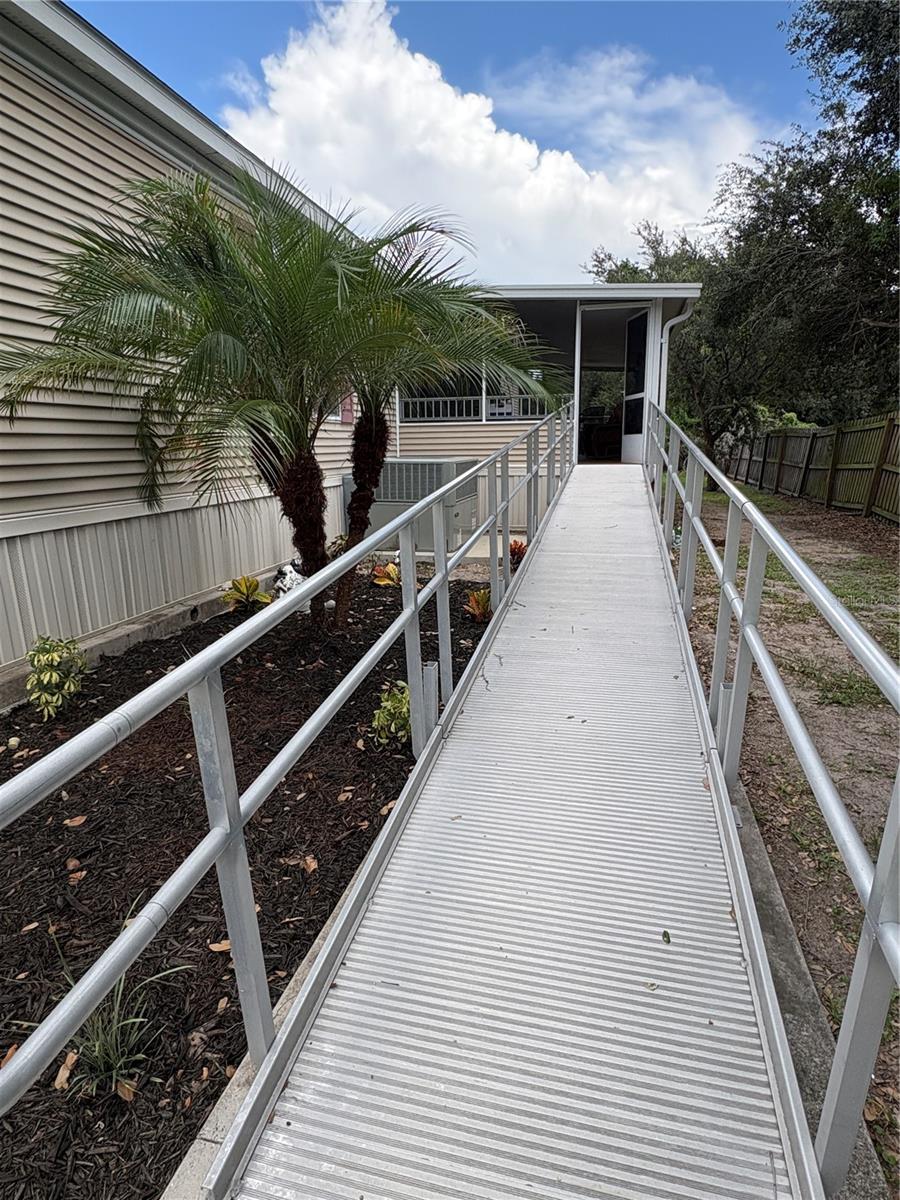 7310 RIVERVIEW DR