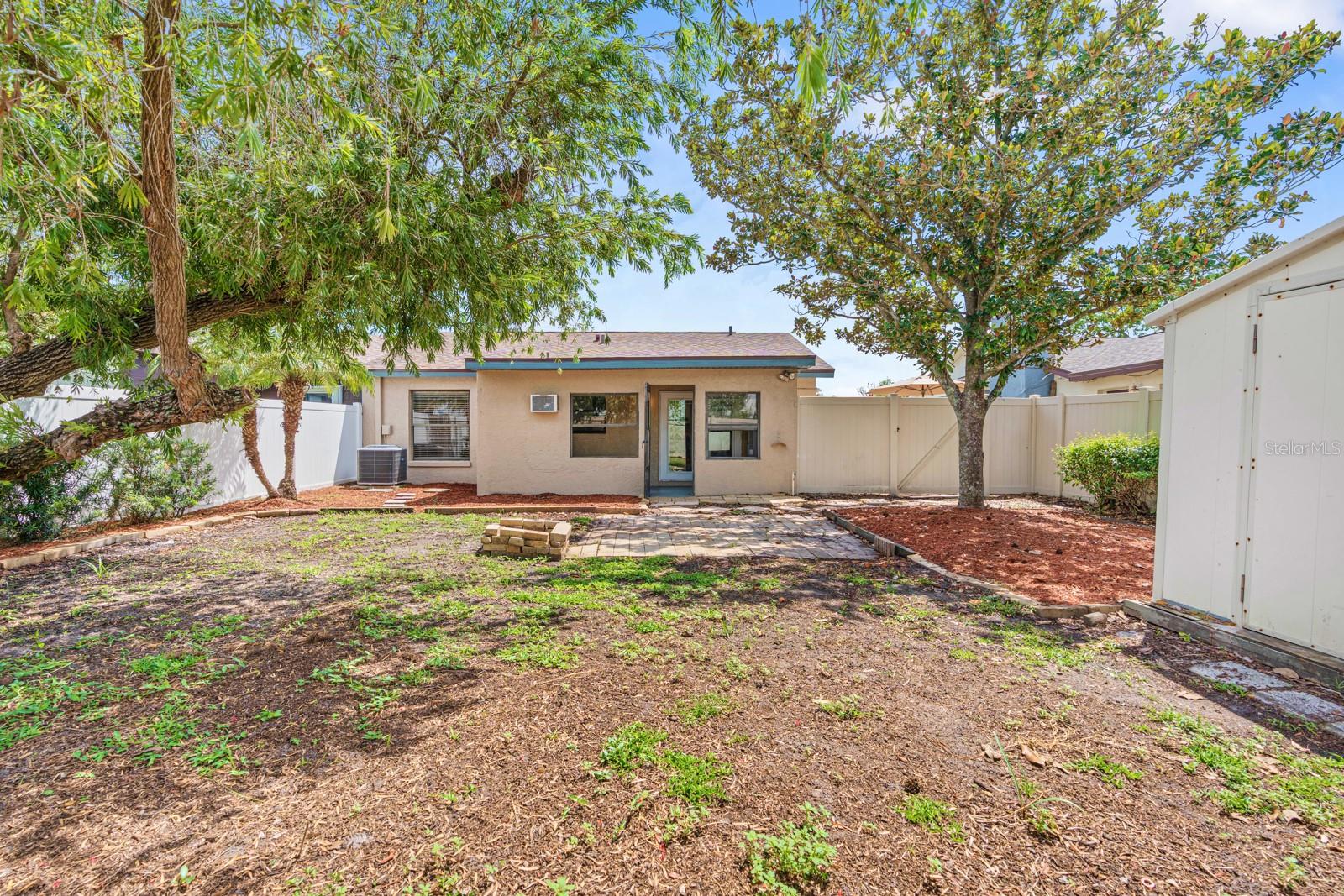 1205 MOHRLAKE DR