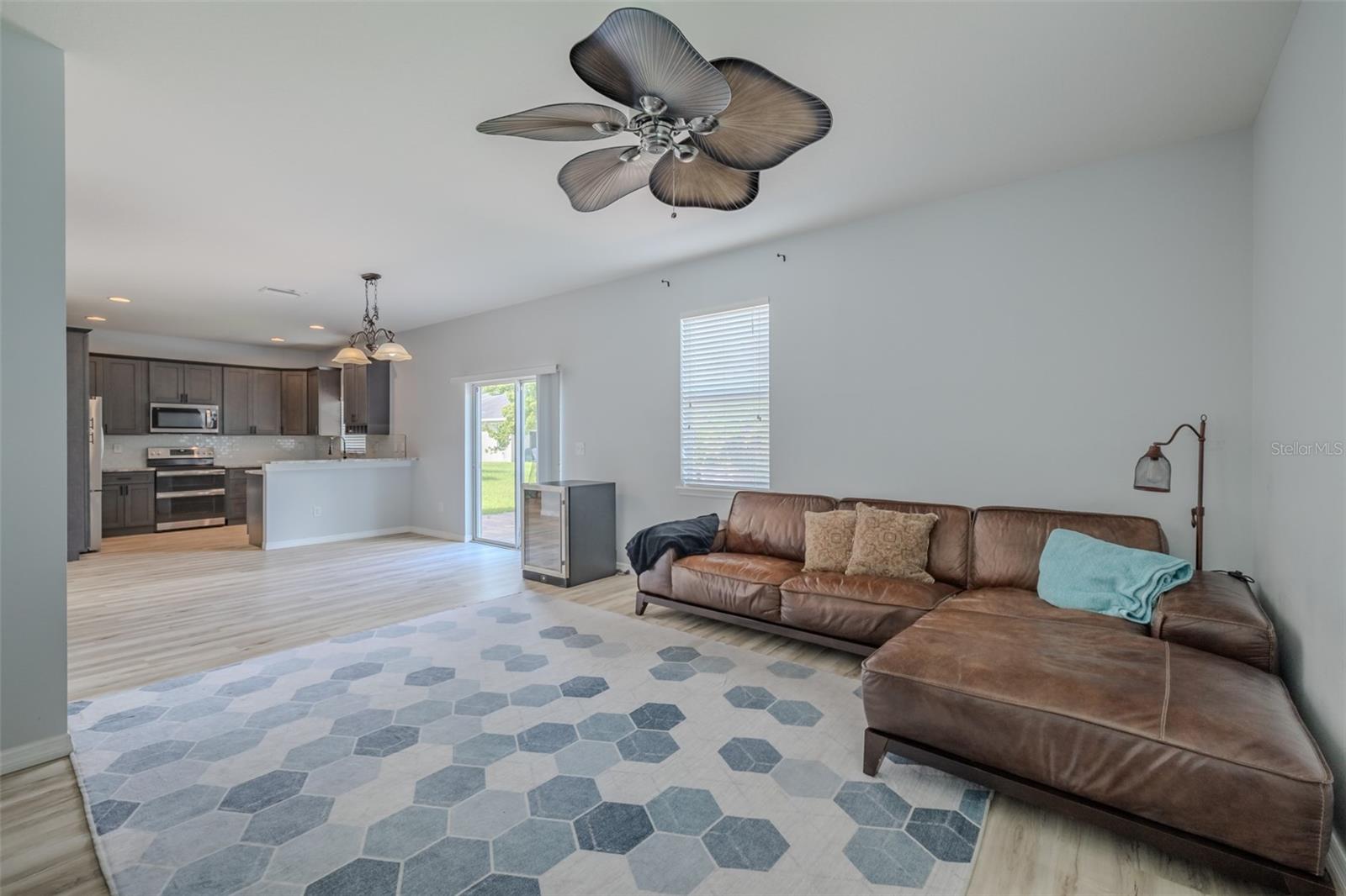 12206 FAIRLAWN