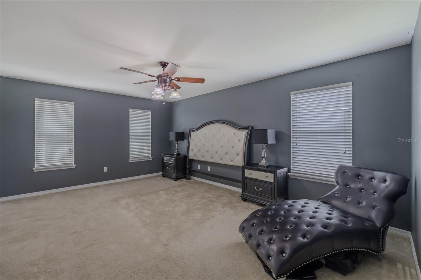 12206 FAIRLAWN