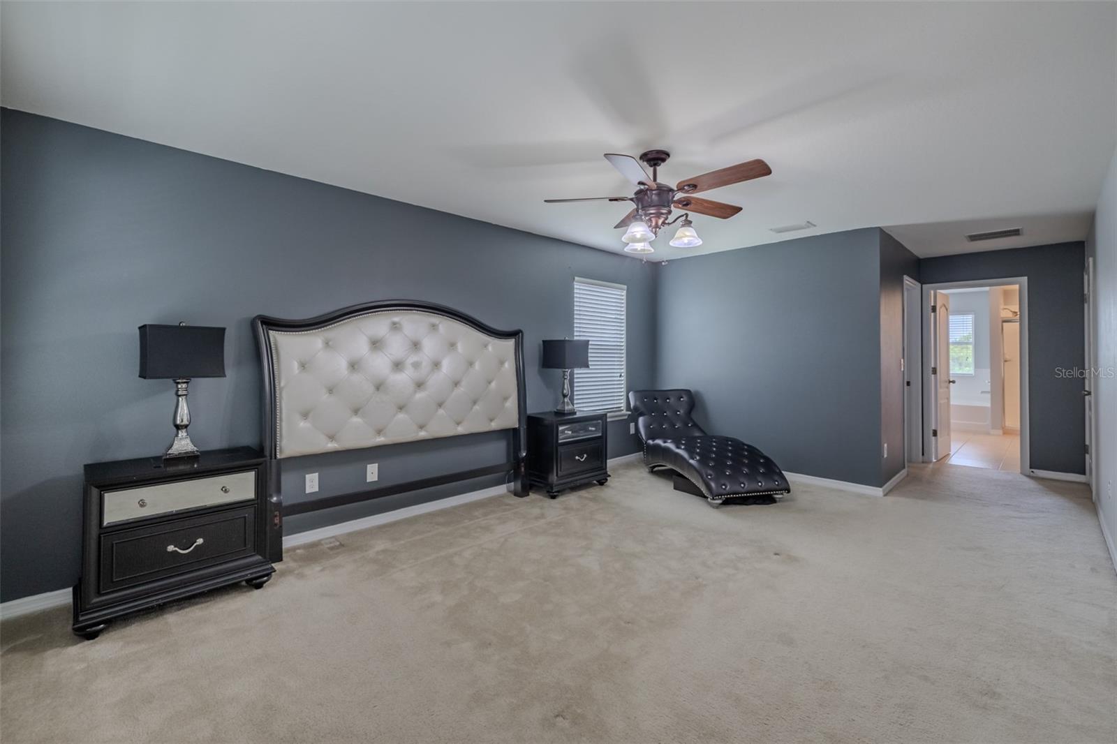 12206 FAIRLAWN