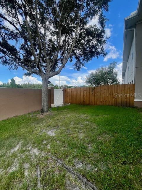 10802 CELTIC WOODS AVE