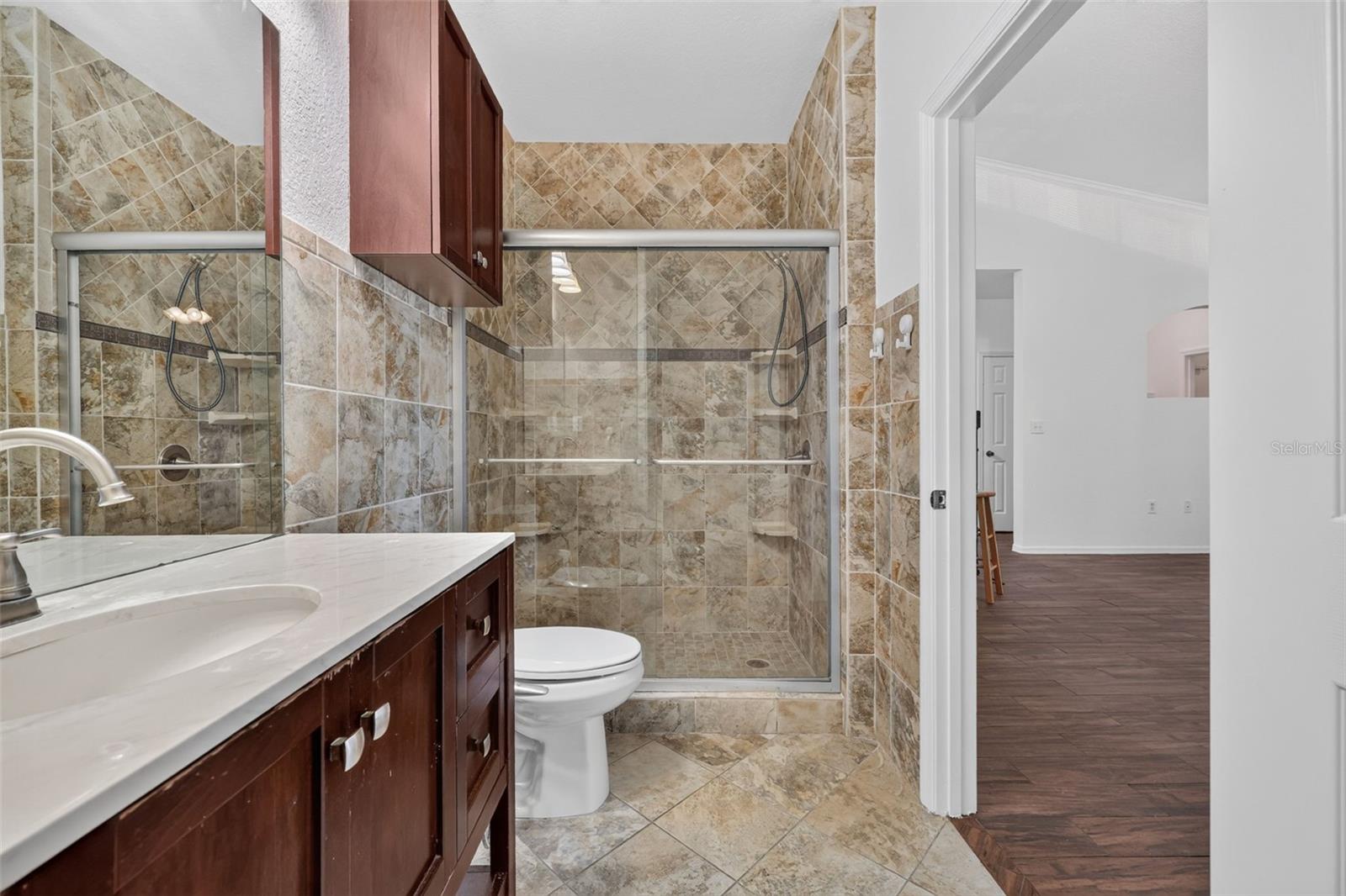 10103 COURTNEY OAKS CIR #302