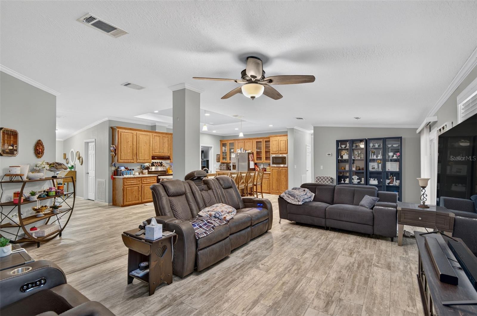 21812 FIELD OF DREAMS LN