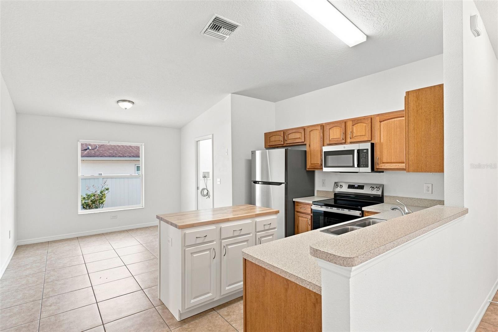 37150 HIGHLAND BLUFF CIR
