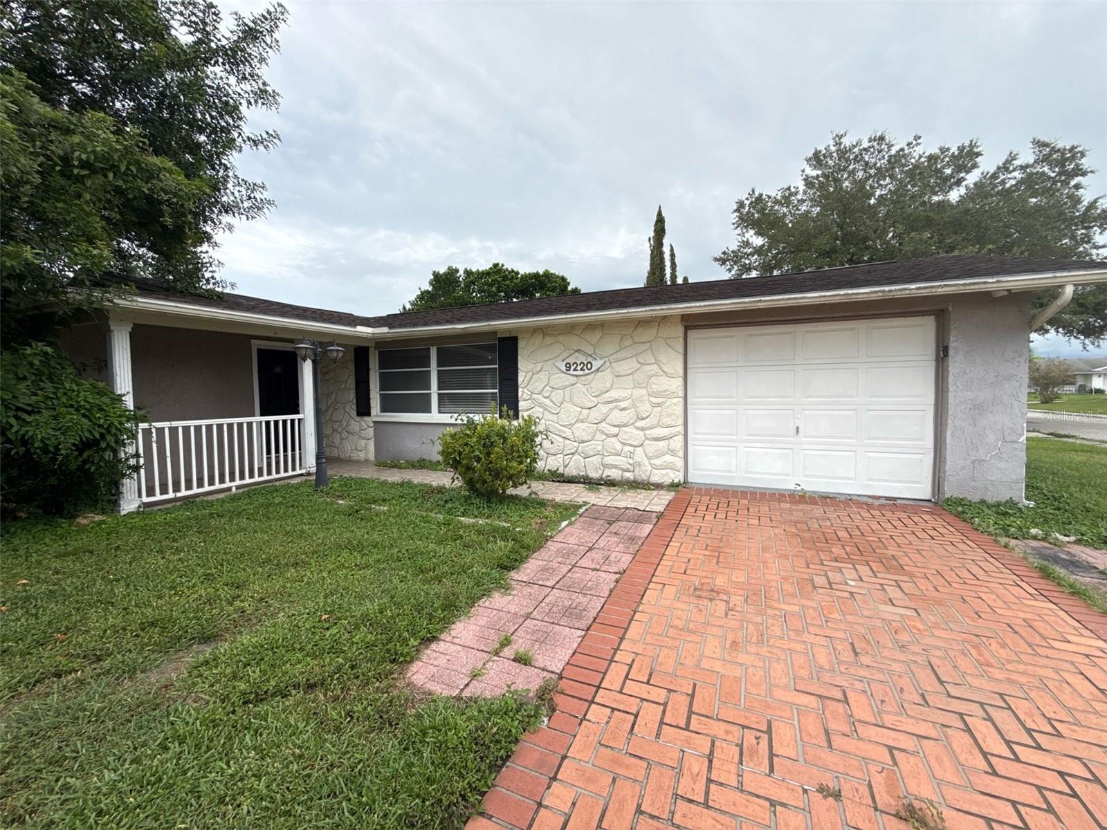 9220 Lido Ln, Port Richey