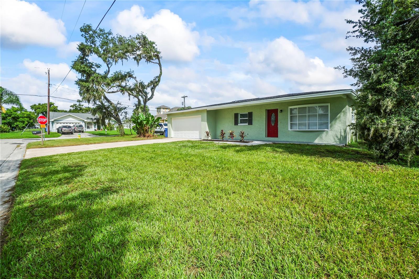 202 GAY RD