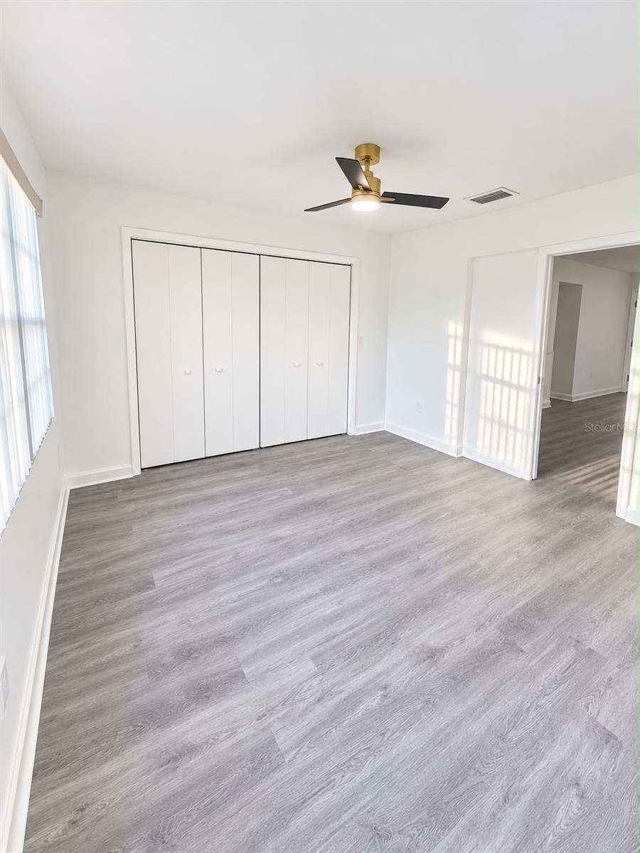 11426 FOX RUN