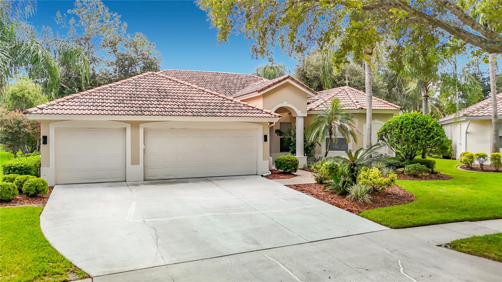10221 GARDEN ALCOVE DR