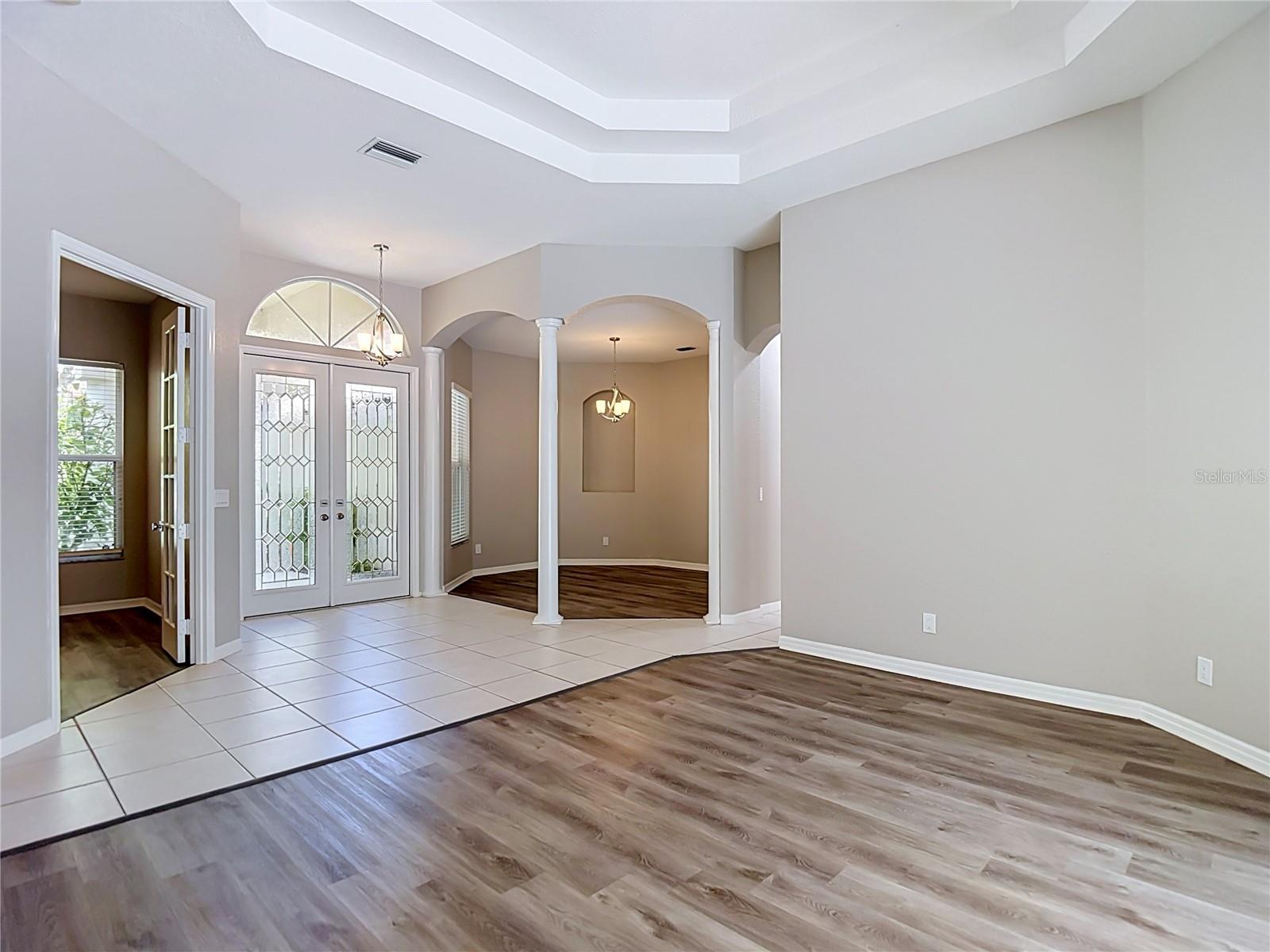 10221 GARDEN ALCOVE DR