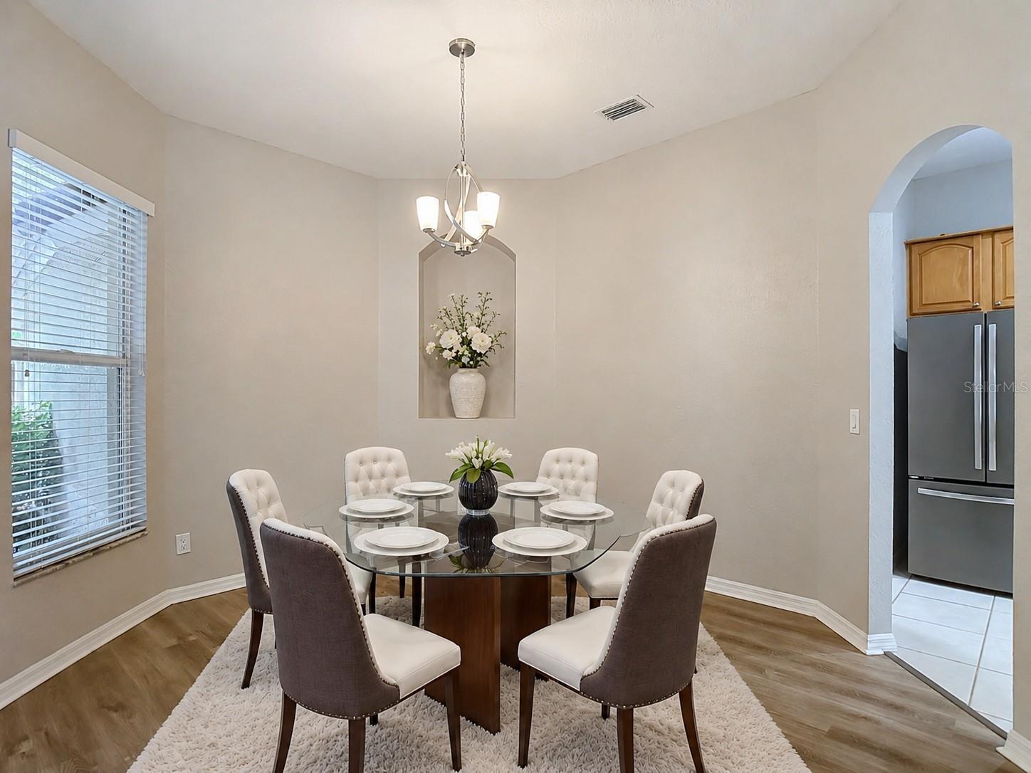 10221 GARDEN ALCOVE DR
