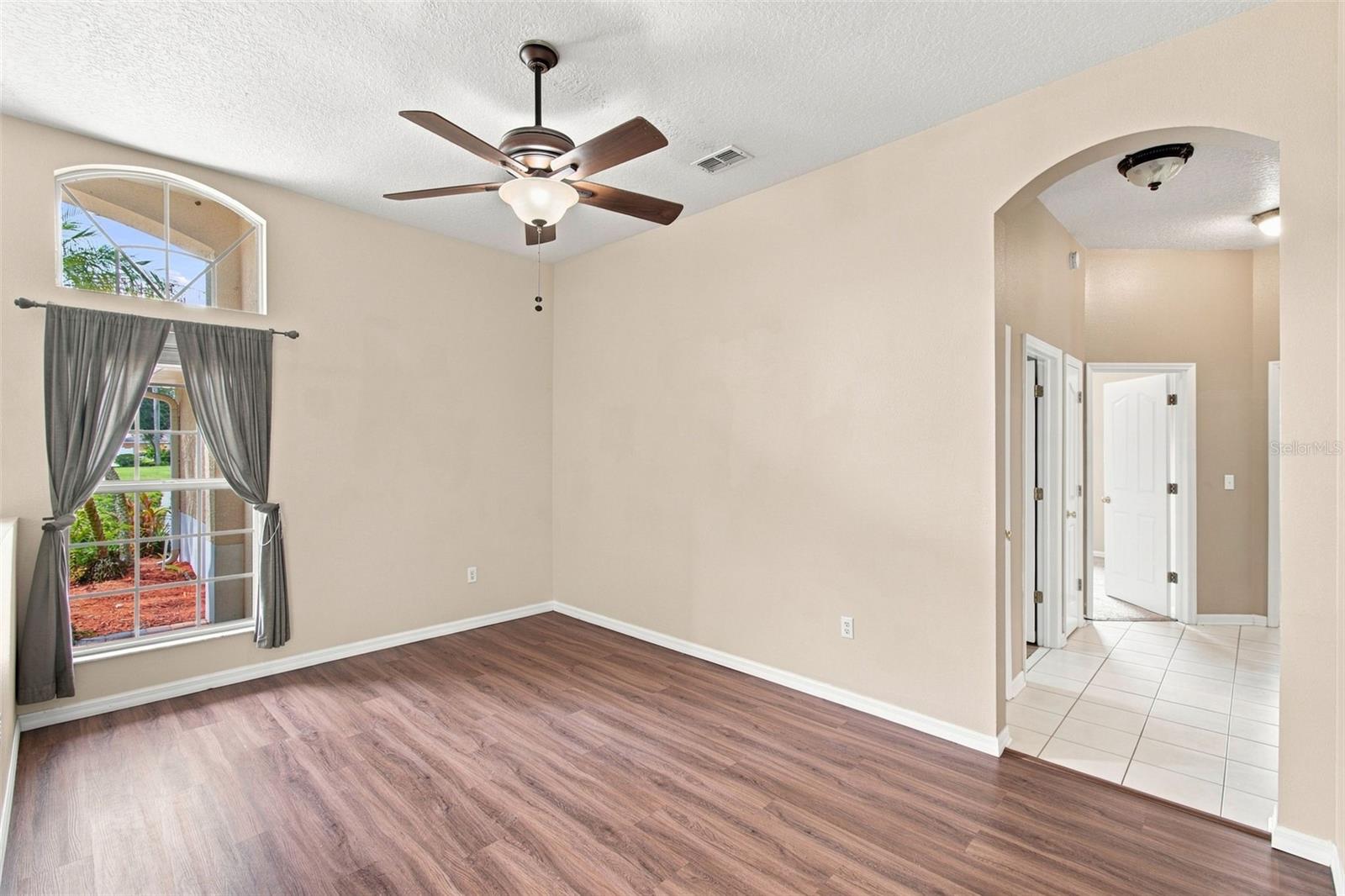 9905 BRANFORD CT