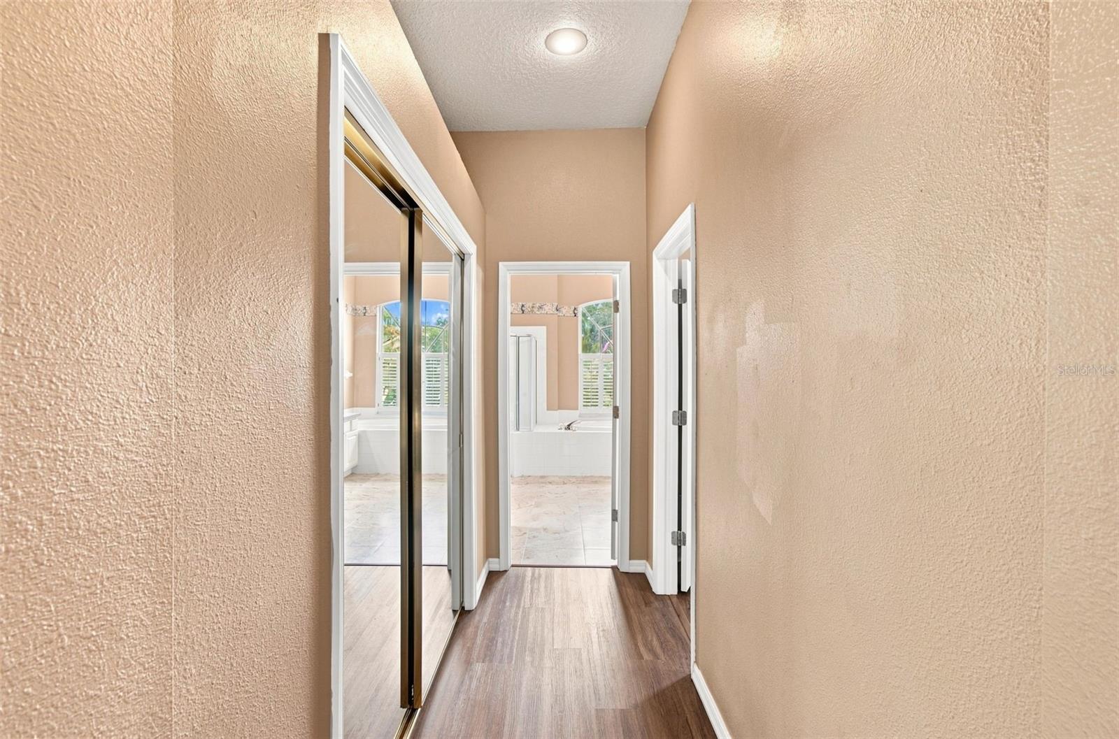 9905 BRANFORD CT