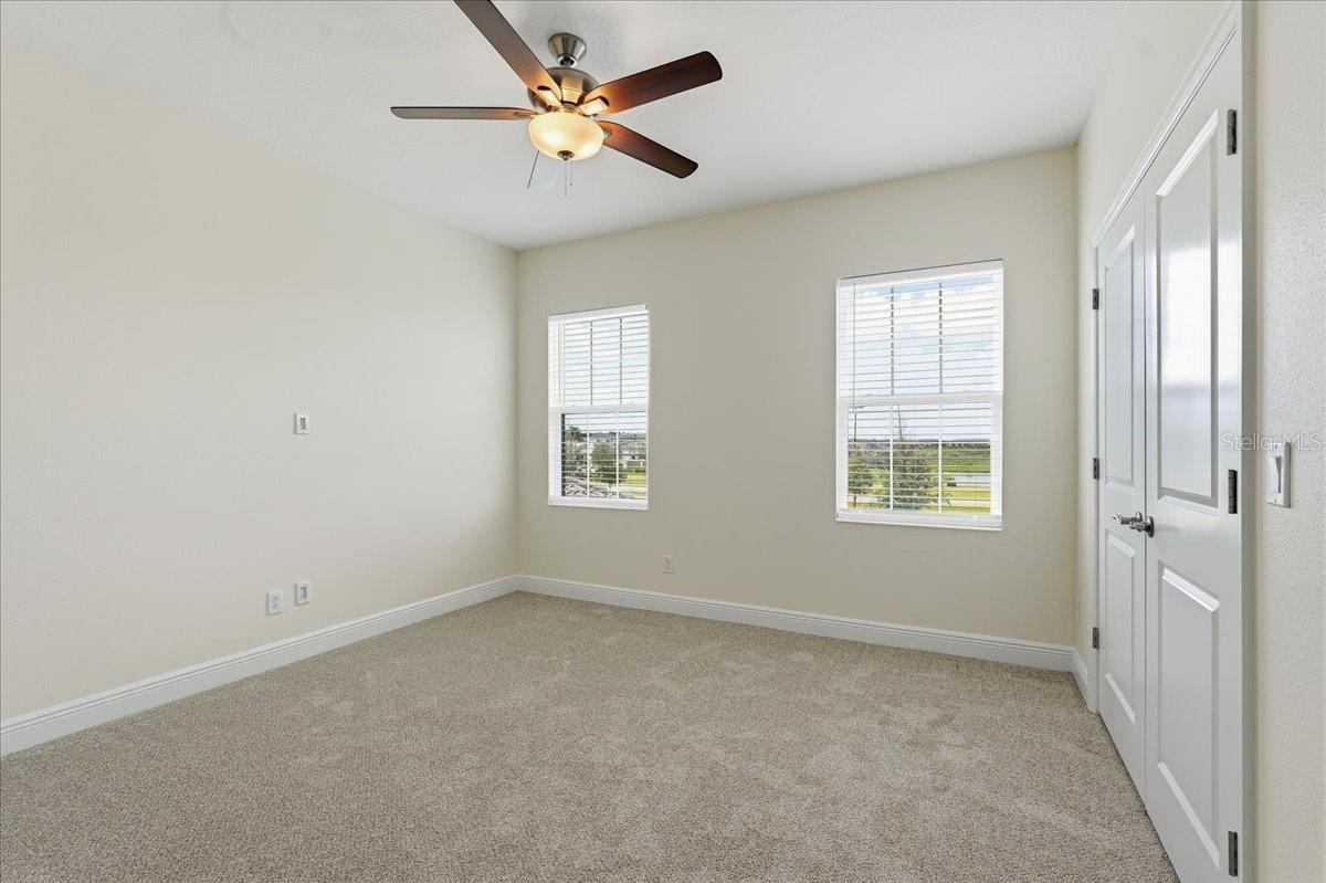 11232 RUSTIC TIMBER LOOP