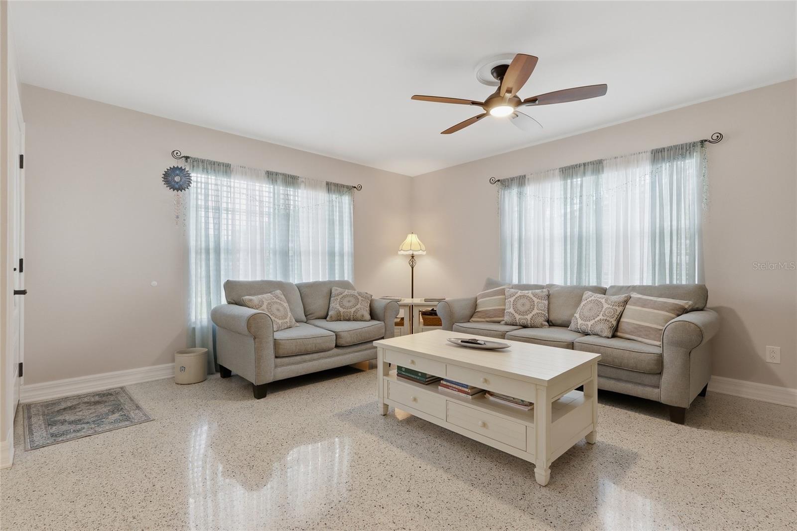 8403 S FLINTROCK CT