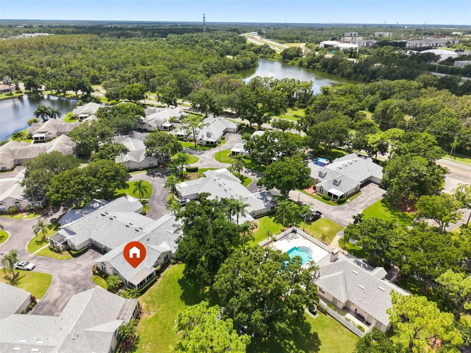 1131 GOLFVIEW WOODS DR