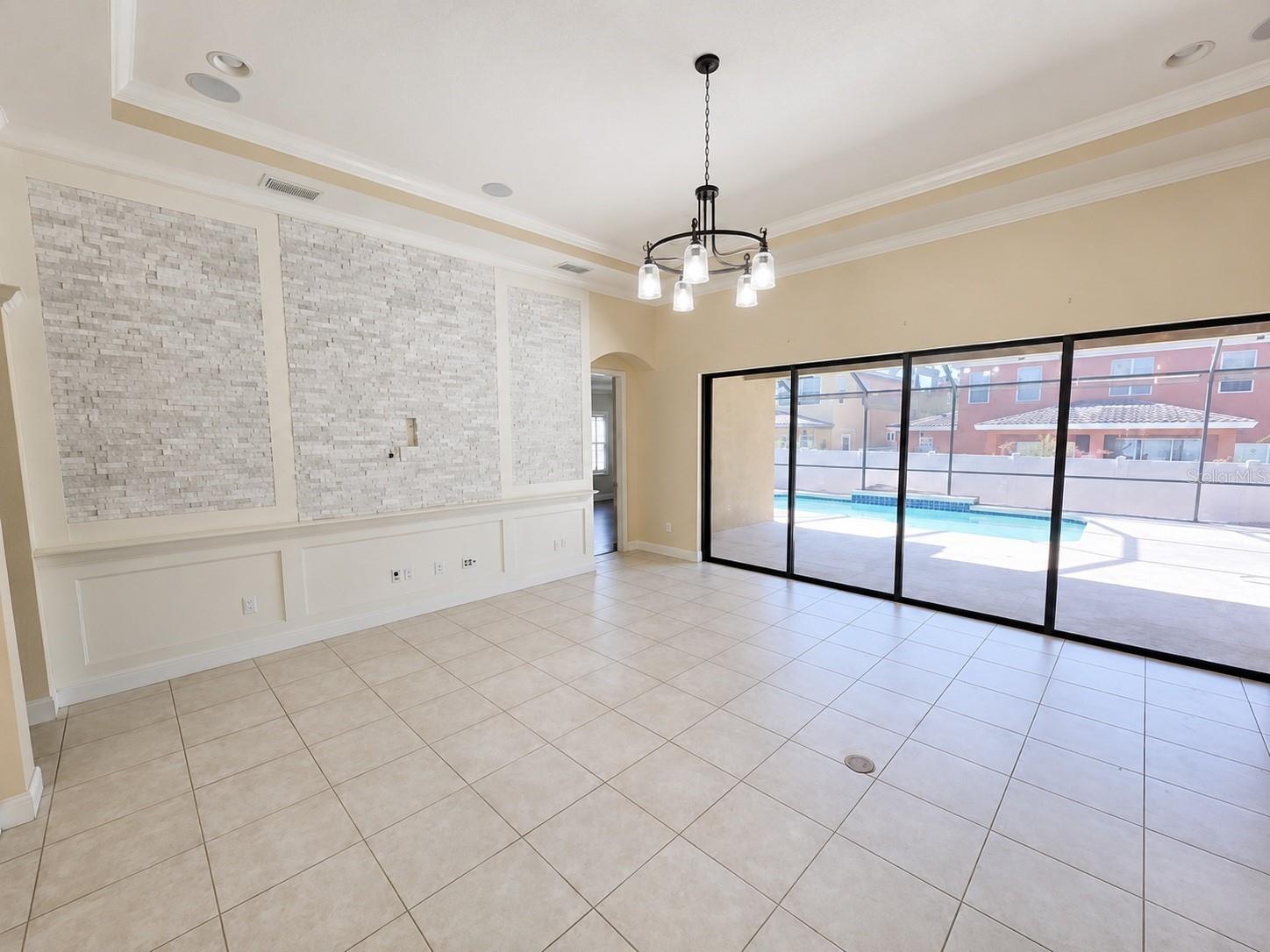 10911 CHARMWOOD DR