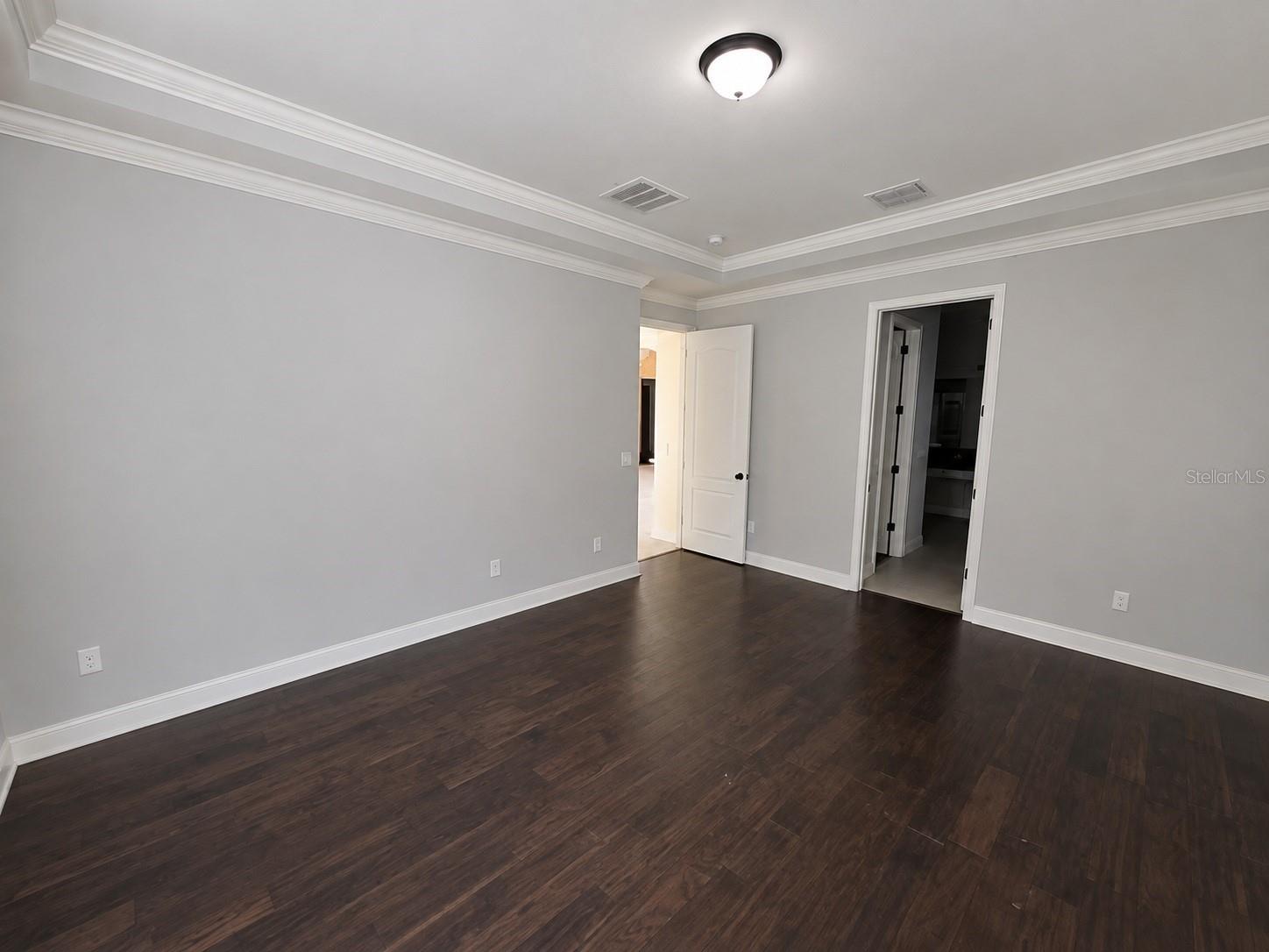 10911 CHARMWOOD DR