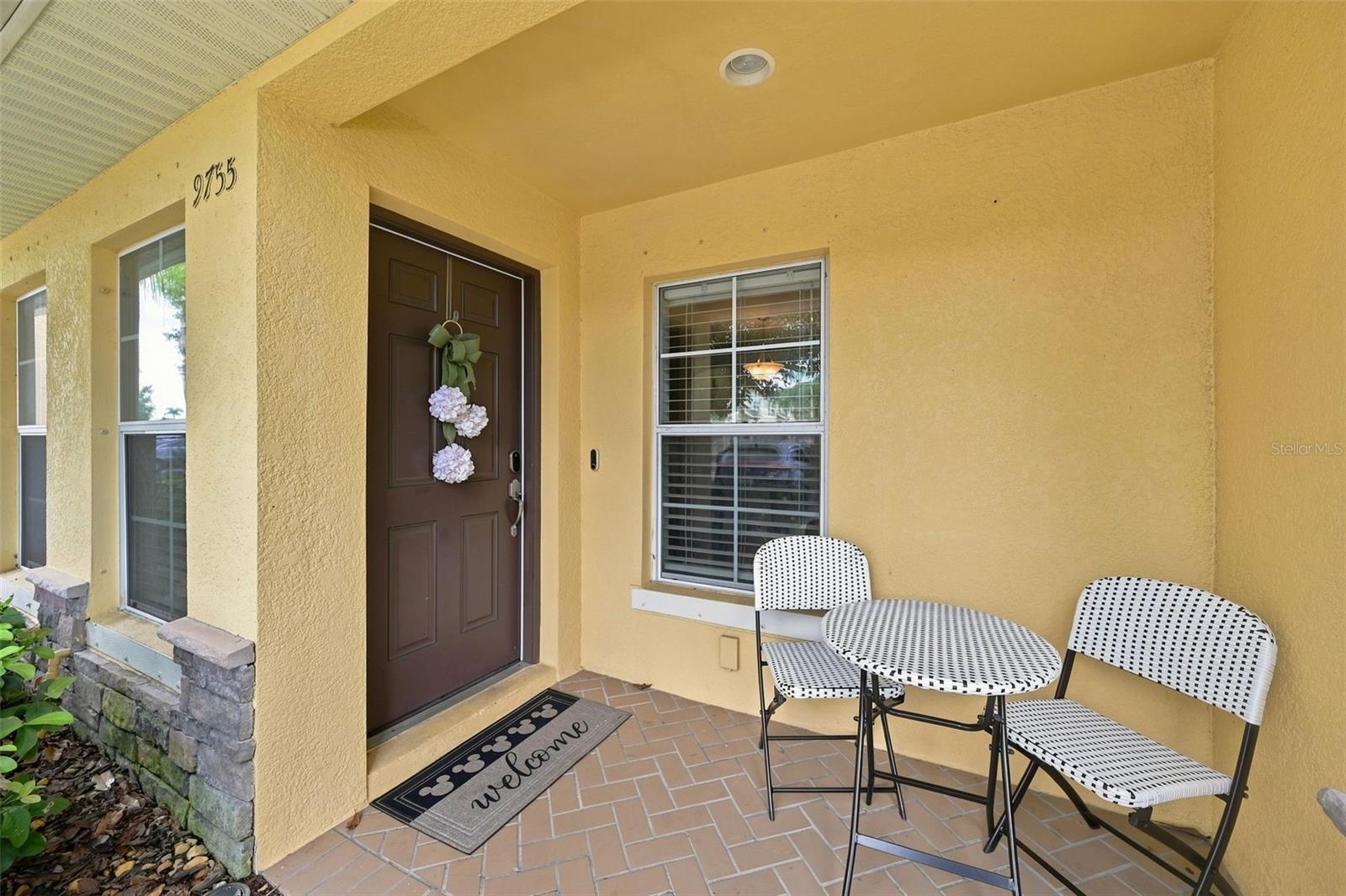 9755 TRUMPET VINE LOOP