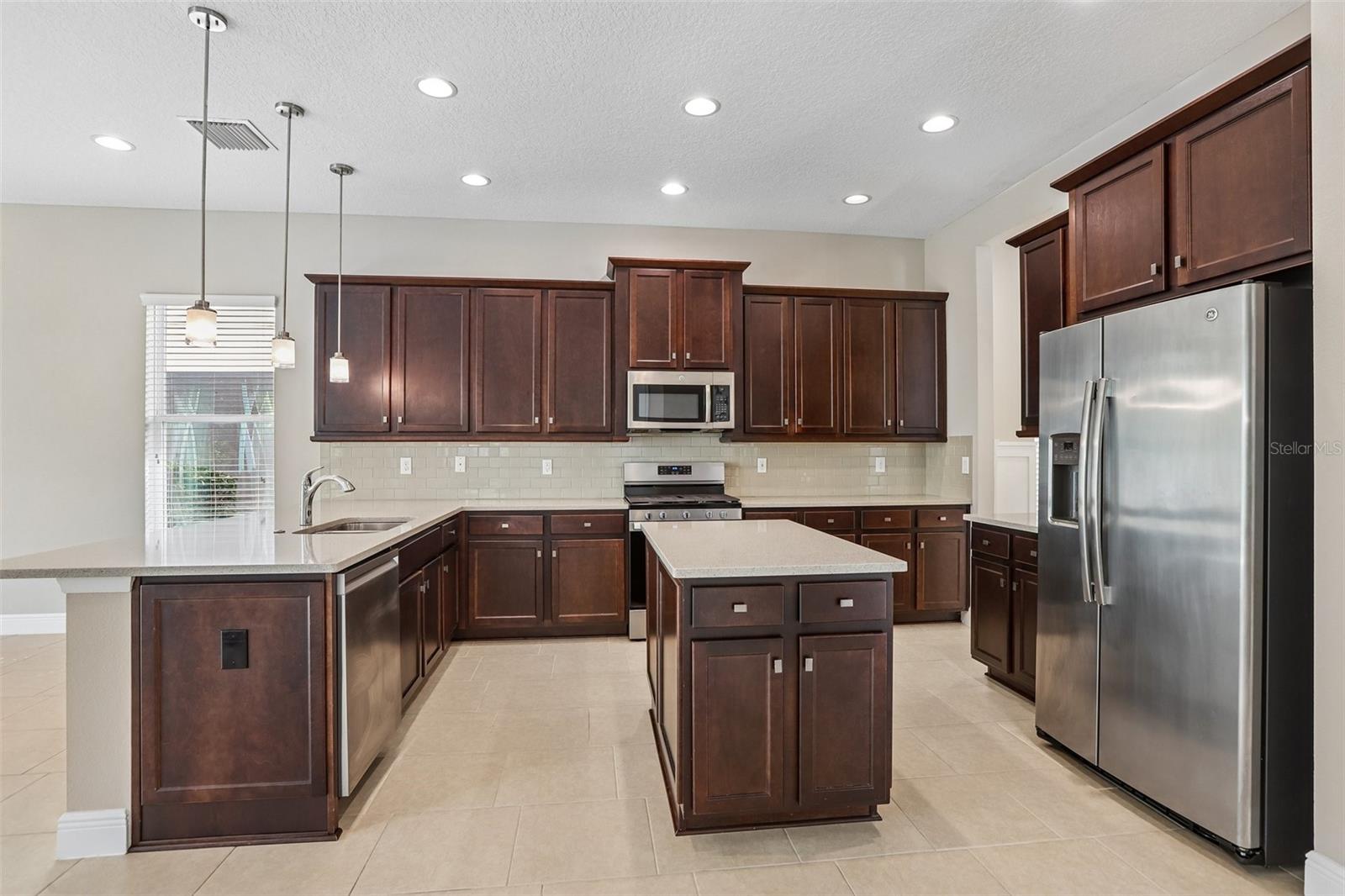 2495 OAKWOOD PRESERVE DR
