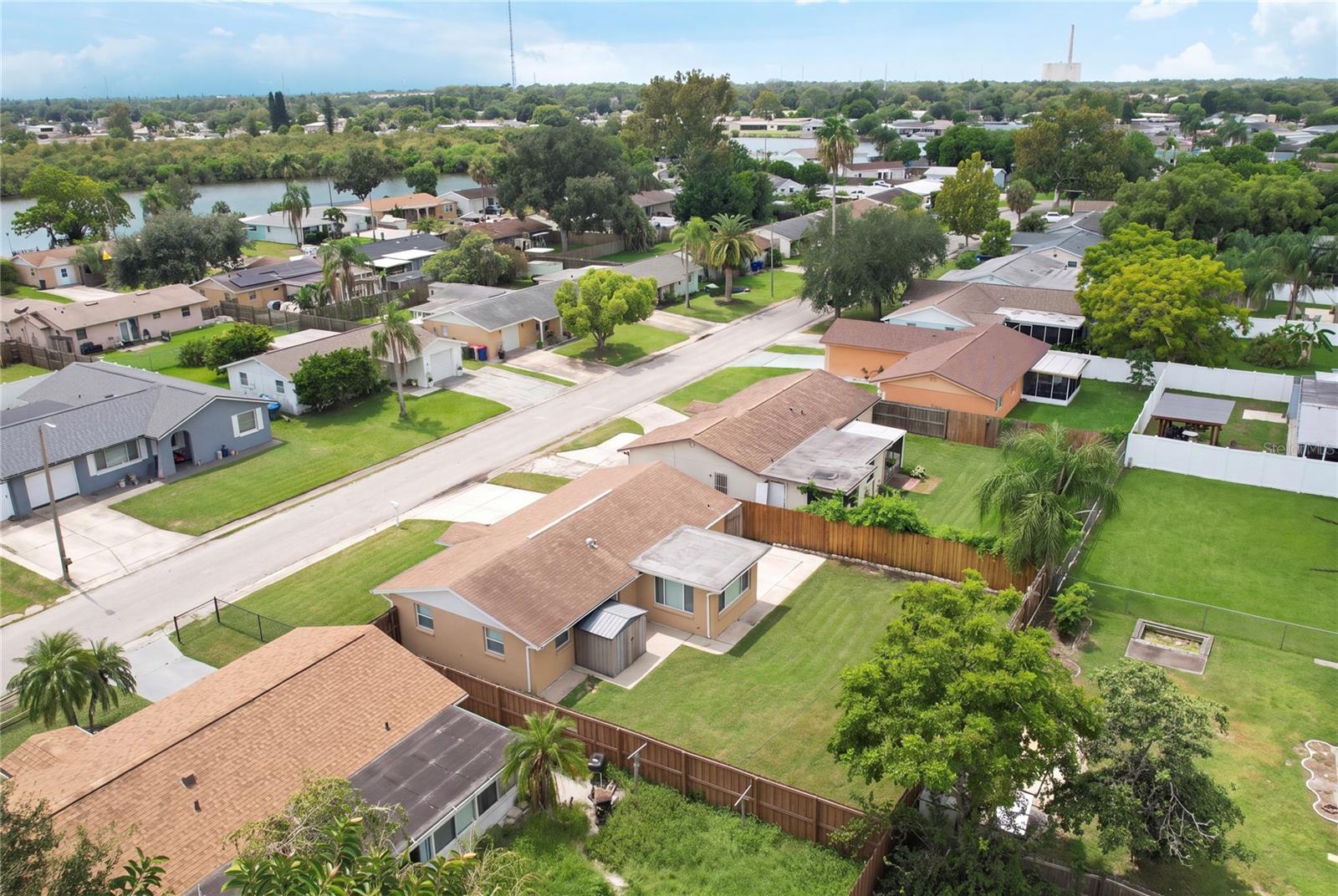 3339 GARFIELD DR