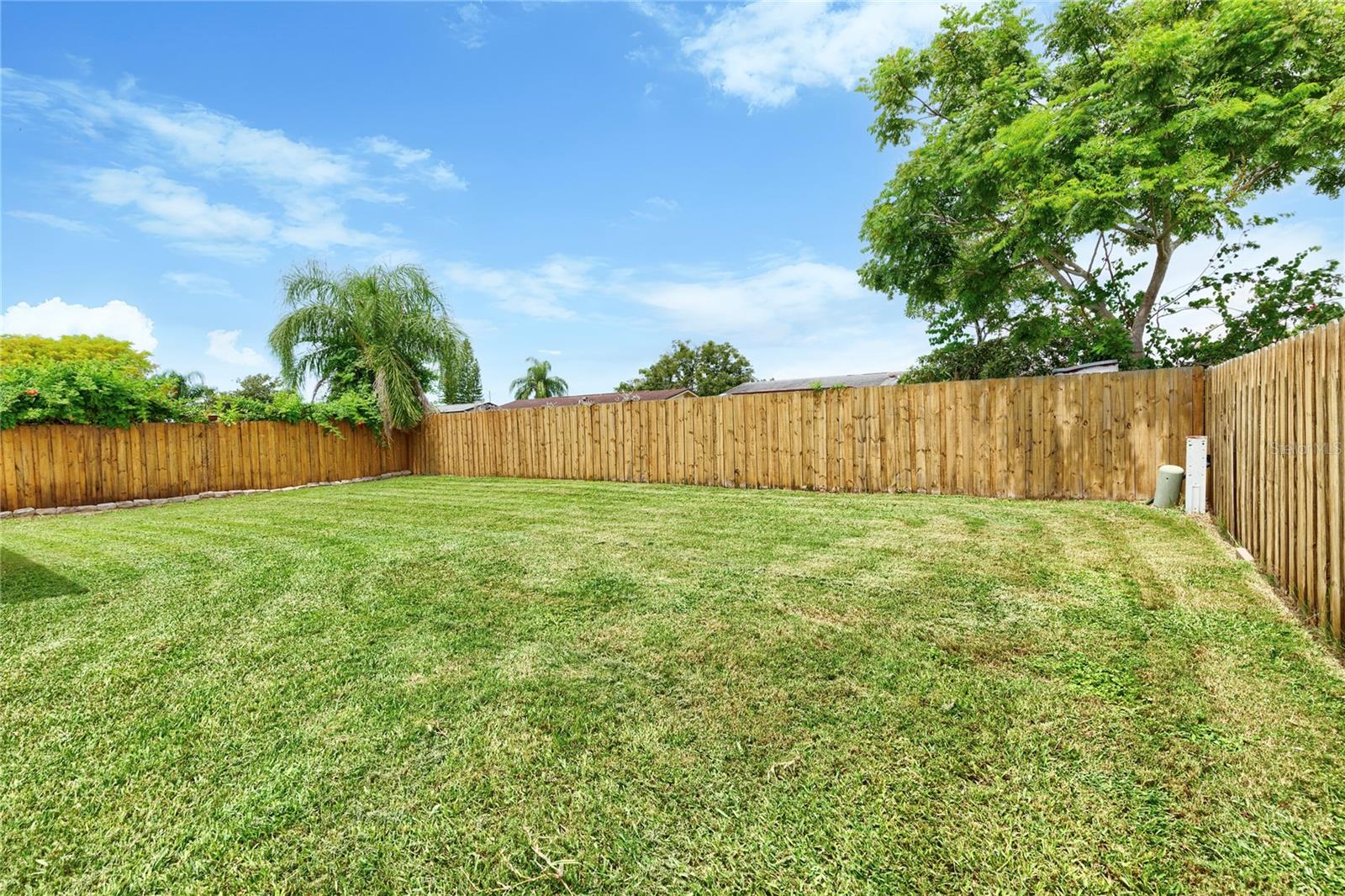 3339 GARFIELD DR