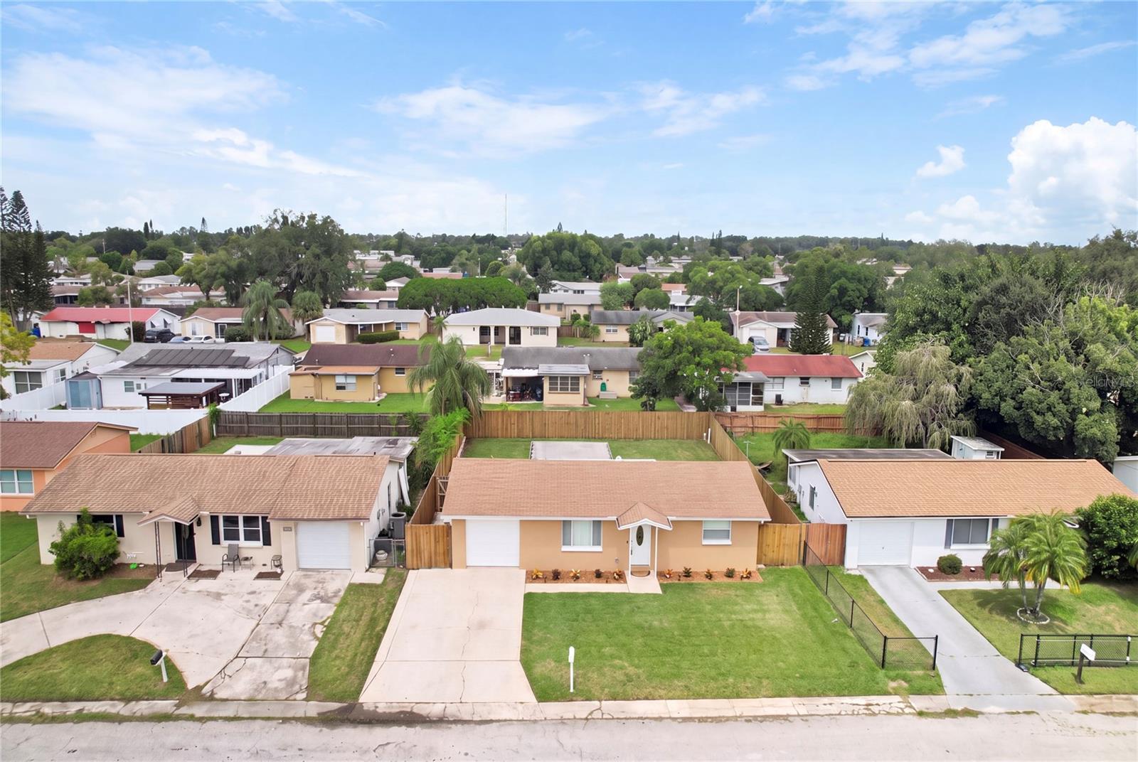 3339 GARFIELD DR