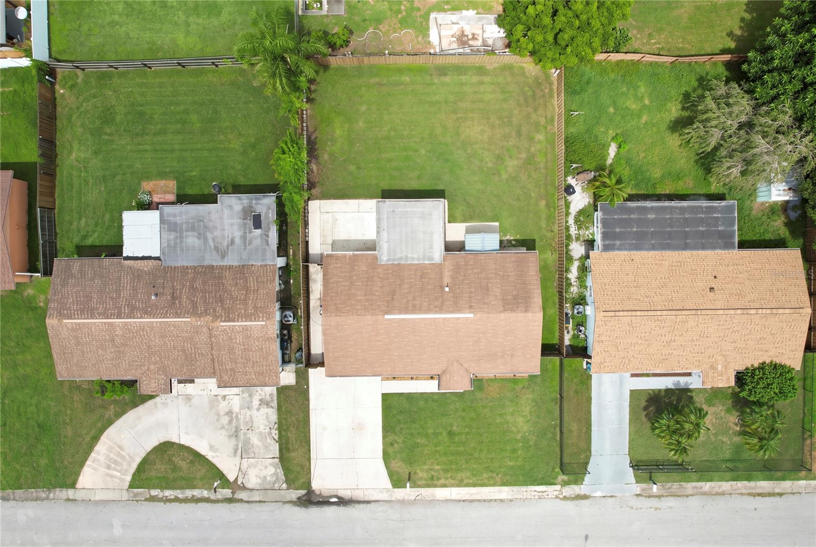 3339 GARFIELD DR