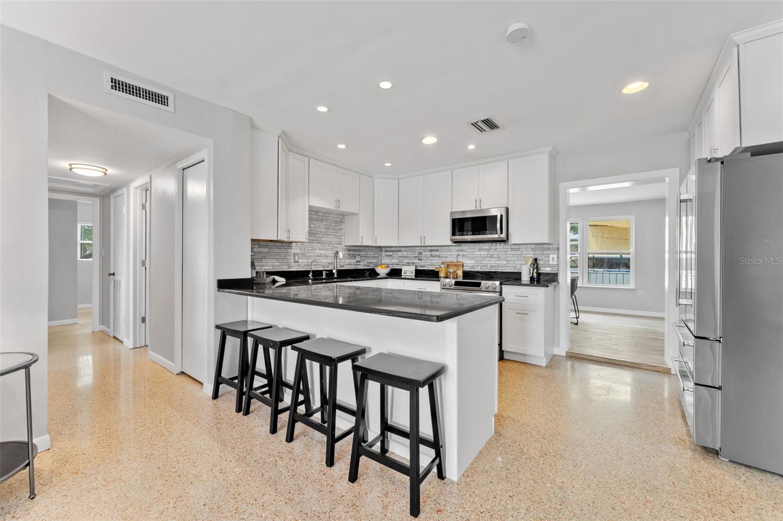 5208 ANSLEY CIR