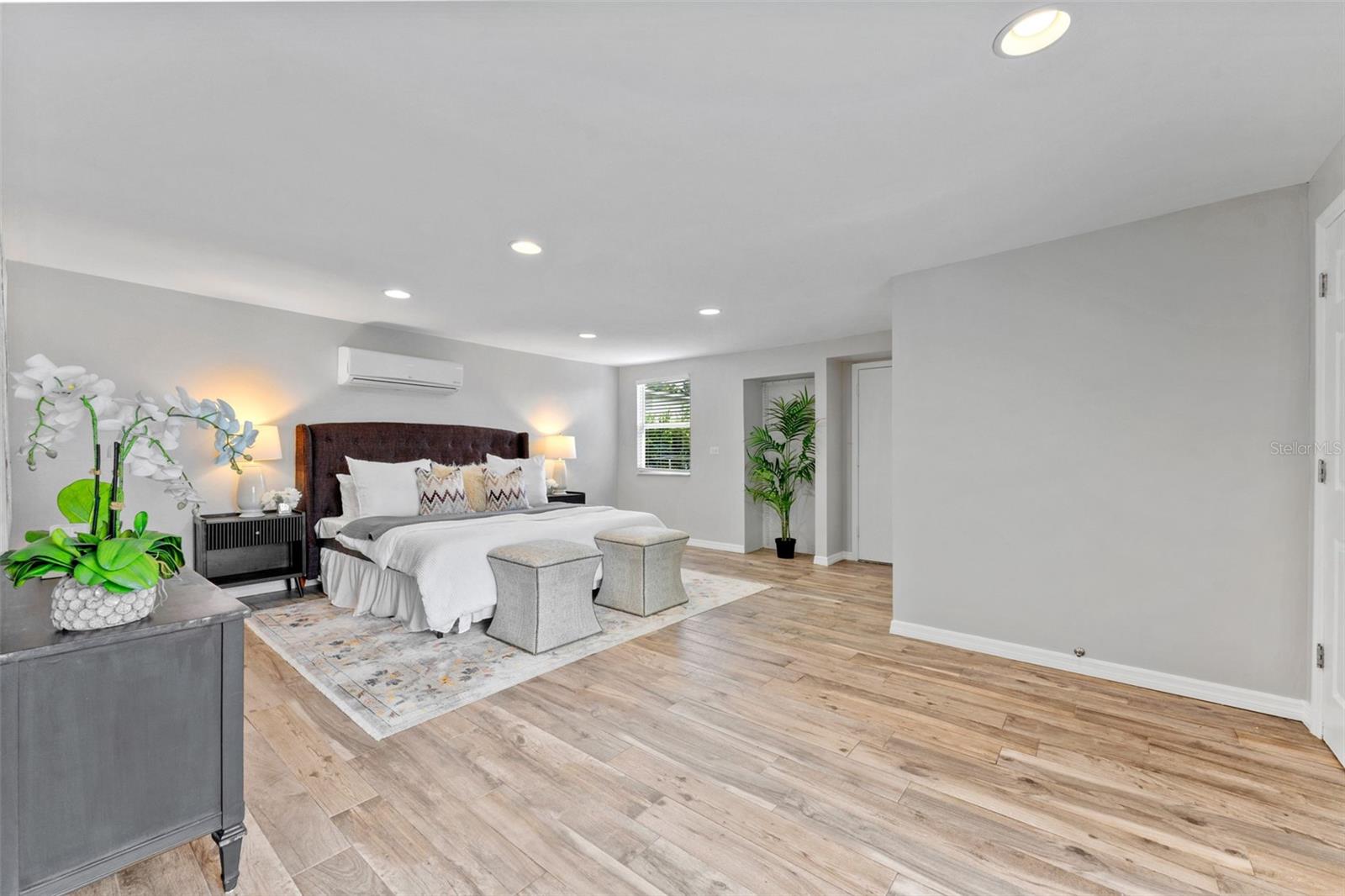5208 ANSLEY CIR