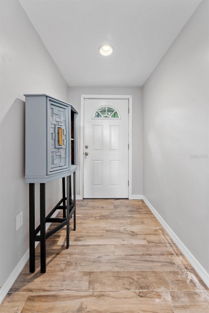 5208 ANSLEY CIR
