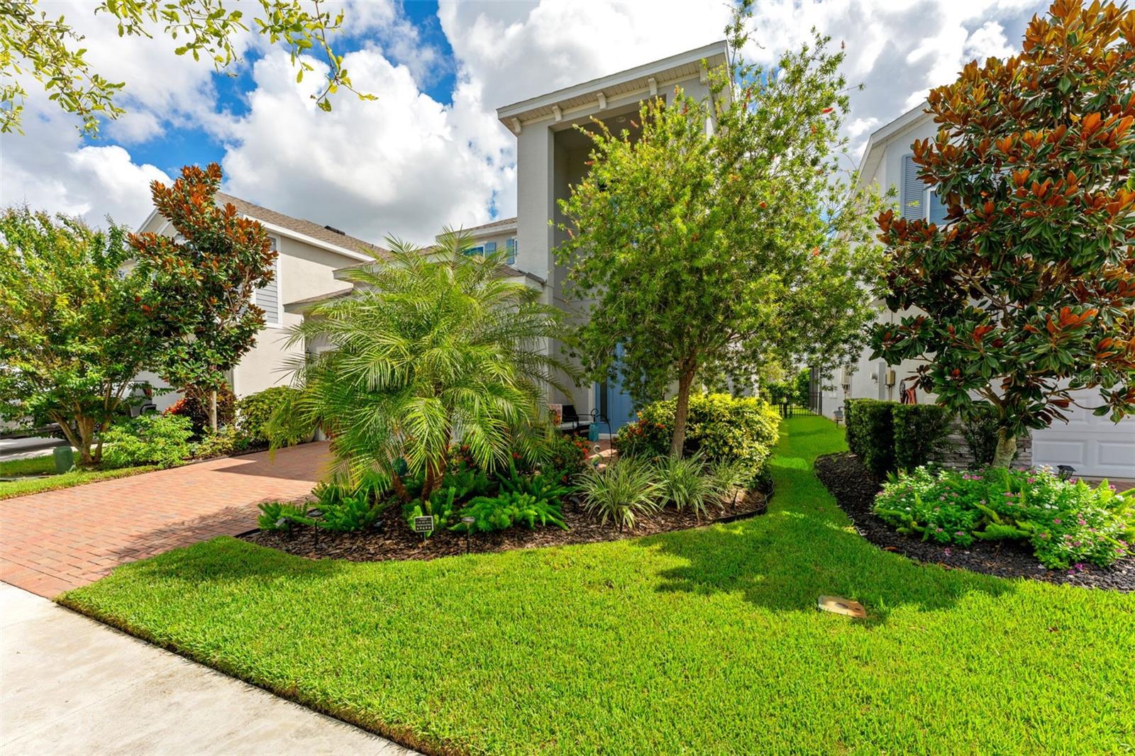 5520 SILVER SUN DR
