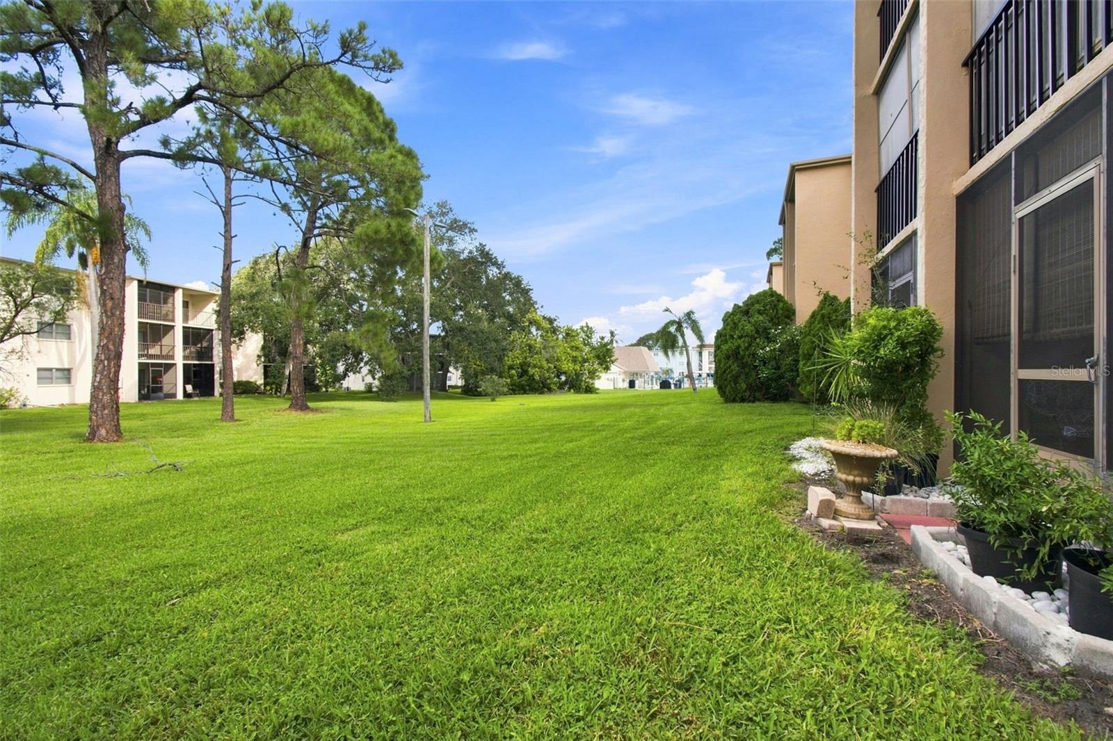 1370 HEATHER RIDGE BLVD #104