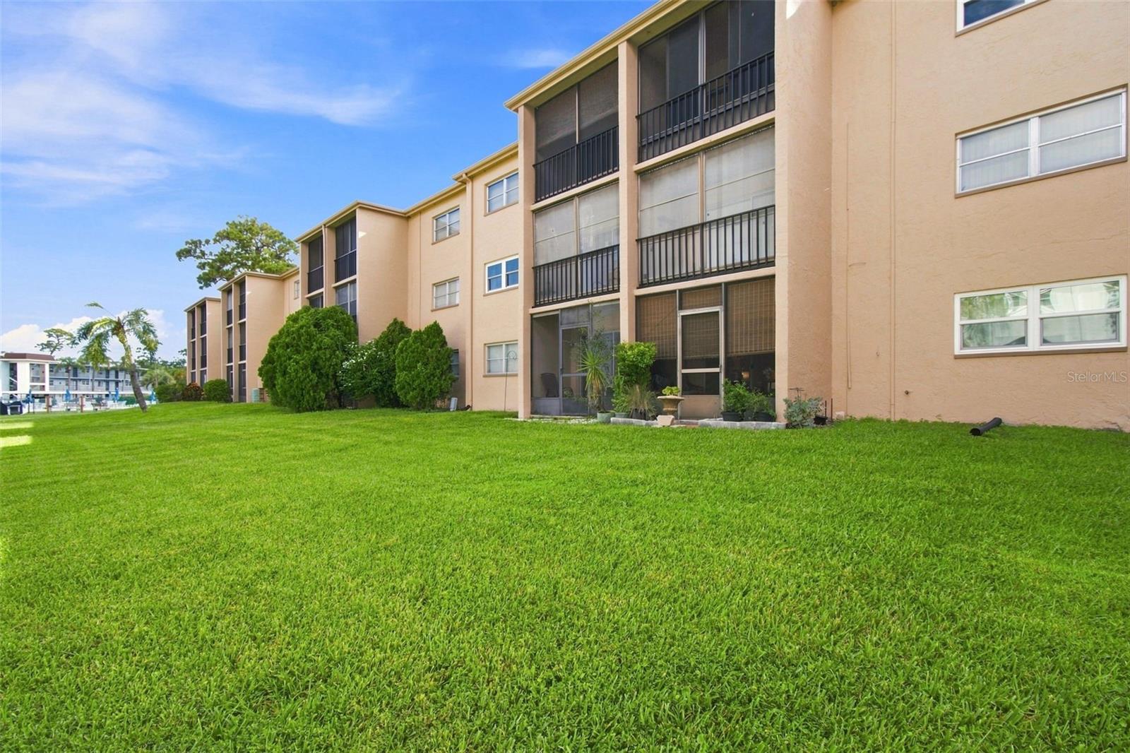 1370 HEATHER RIDGE BLVD #104