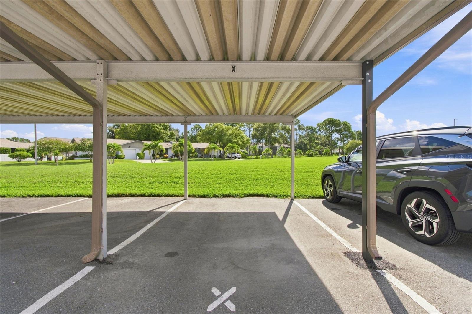 1370 HEATHER RIDGE BLVD #104